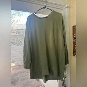 Old Navy olive pullover